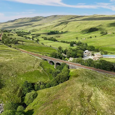 Дом отдыха Aisgill Farm Stable - Uk48178 Outhgill